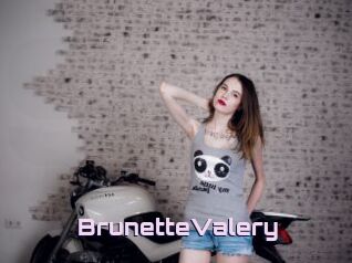 BrunetteValery