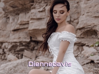 Diennedavis