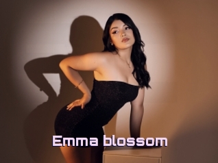 Emma_blossom