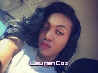 Lauren_Cox