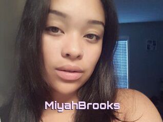 Miyah_Brooks