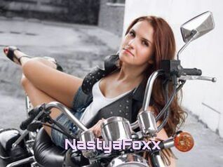 NastyaFoxx