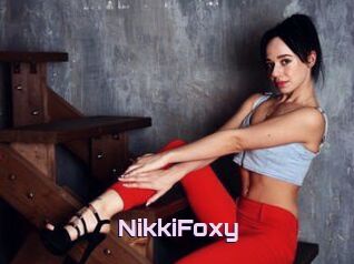 NikkiFoxy