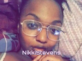 Nikki_Stevens