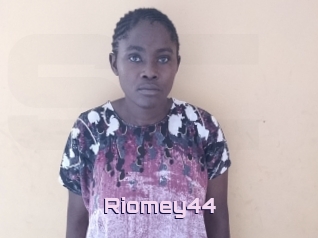 Riomey44