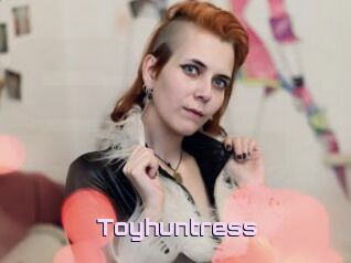 Toyhuntress